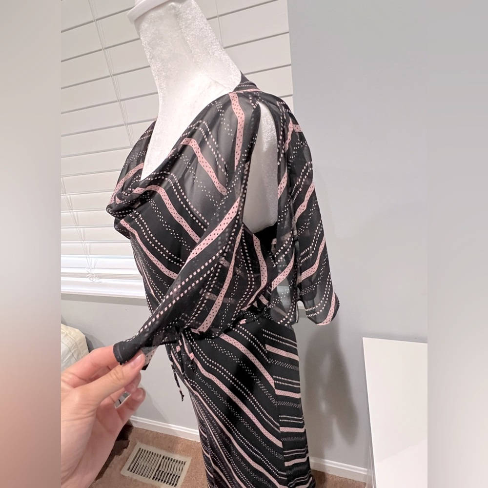Express Vintage‎ 100% Silk Dress - Picture 4 of 6